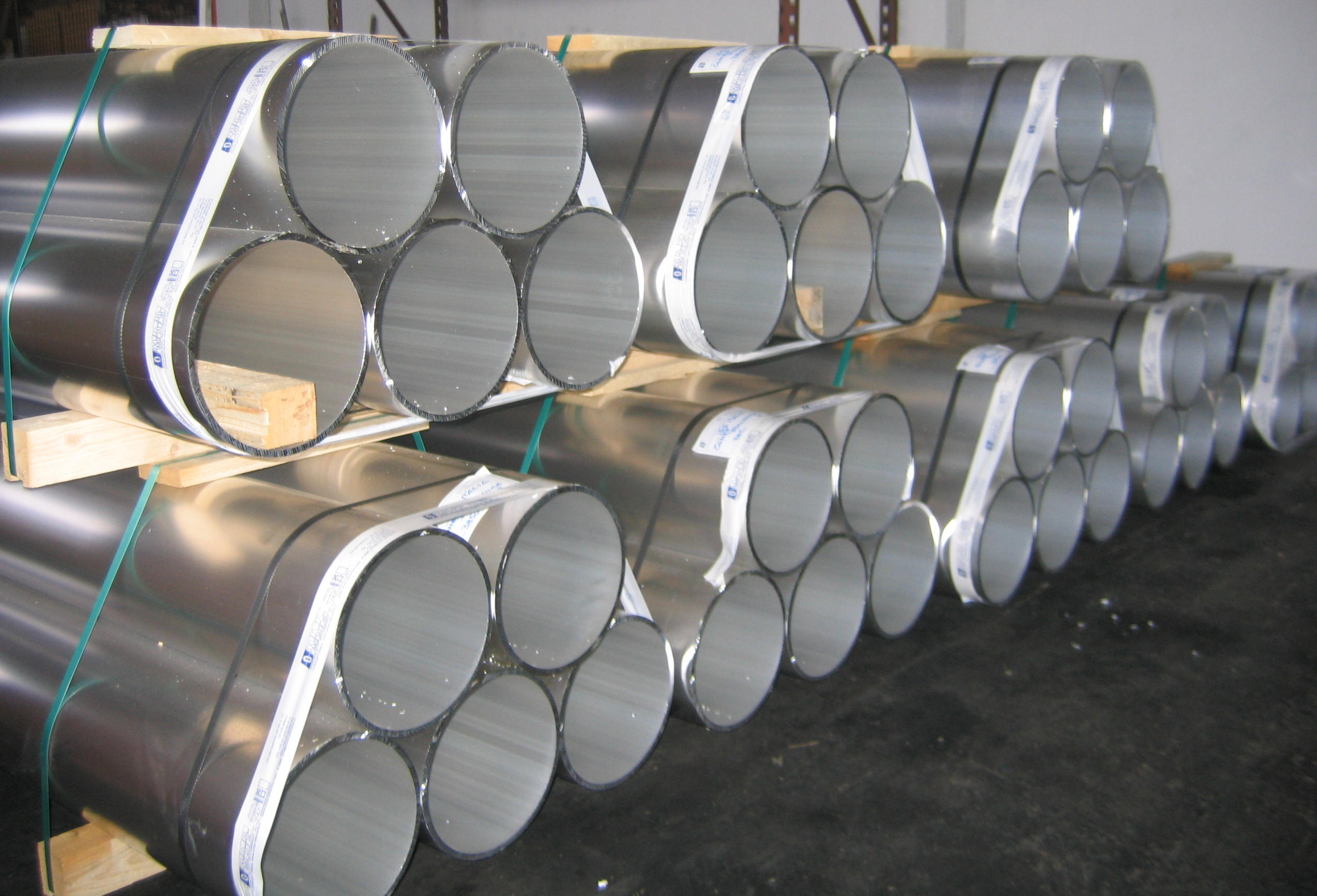 round aluminum tubes